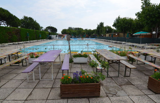 Nice Chalet with Terrace near Sea - Foto 13