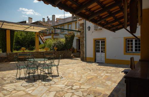 A Sobreirinha Jacuzzi e Pet Friendly - Foto 12