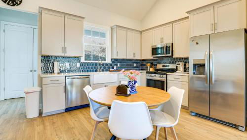 Lake Greenwood Access Modern Escape with Patio! - Foto 4