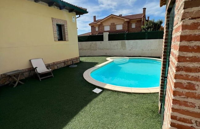 Belvilla by OYO Single Chalet en La Adrada - Foto 39