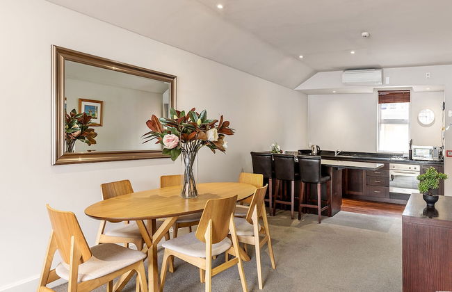 Alpine Village - 2 Bedroom Executive Apartment - Foto 5