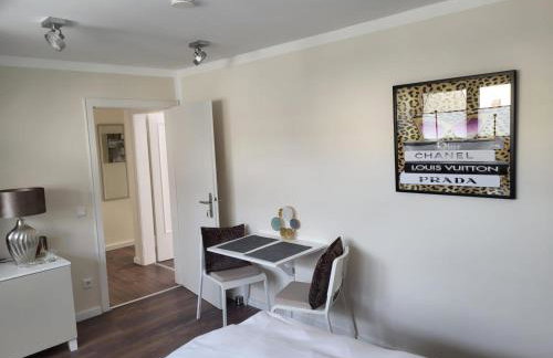 City Apartments - Photo 2