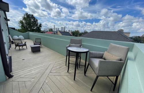 The Burgundy Penthouse Steps to the French Quarter - Foto 31