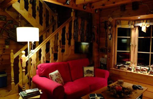 Vytina log house - Photo 4