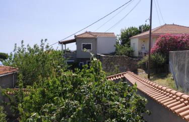 Traditional village house - Photo 9