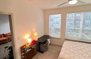 Luxury Bedroom with Private Bath & Closet Near Airport and Downtown Boston - Foto 24