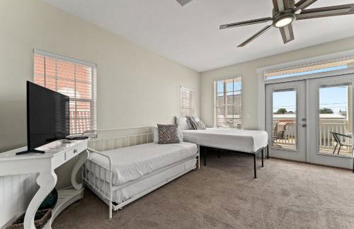 Shells and Bells Ocean Paradise - Sleeps 24, 2 Private Pools - Foto 49