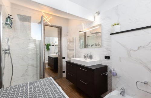 8Min Airport Orio Al Serio - Attico Lusso e Terrazza - Photo 17