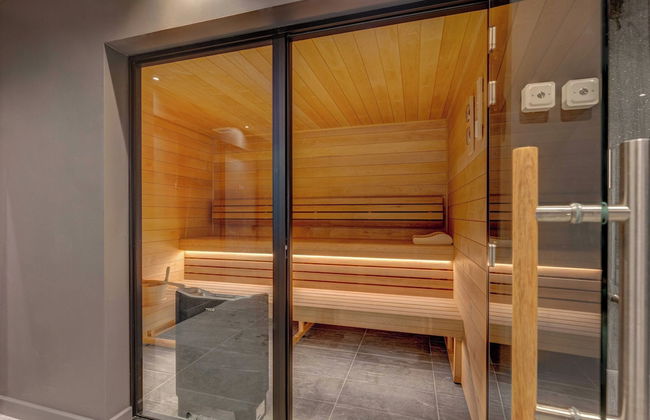 Ideal 3 Bedroom Apartment With 200m2 Garden - Foto 8