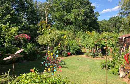 Un jardin en forêt - Foto 1