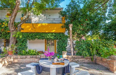 Lovely Home In Tomares With Kitchen - Foto 8