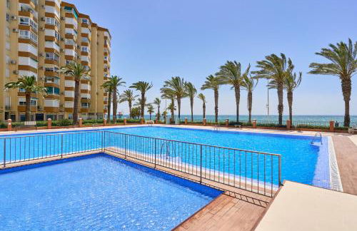 Apartamento primera linea playa Algarrobo Costa - Foto 1