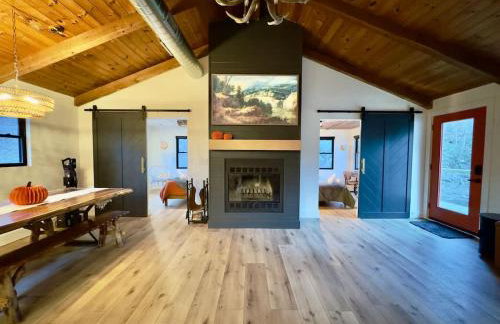 Cozy Creekside cabin- 35m to Boone - Photo 9
