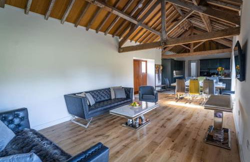 Long Barn, seaside cosy cottage for 8 - Photo 9