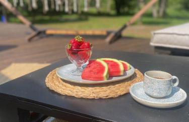 kontener nad rzeką - Foto 11