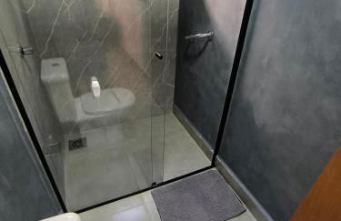 Loft do Fotógrafo 4 - Poucos passos do Rio das Almas - Foto 35