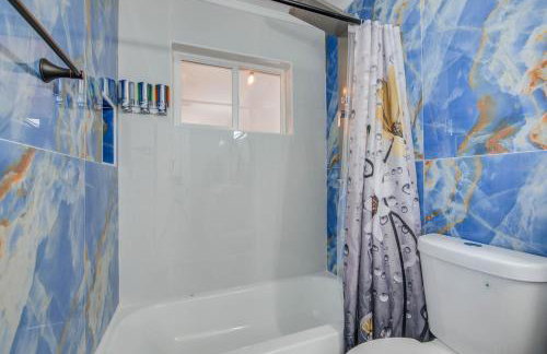 Spring Branch Getaway Feat 5BD Pool Hot tub - Foto 24