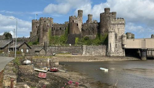 Benarth Lodge uniquely situated hideaway in Conwy - Foto 3