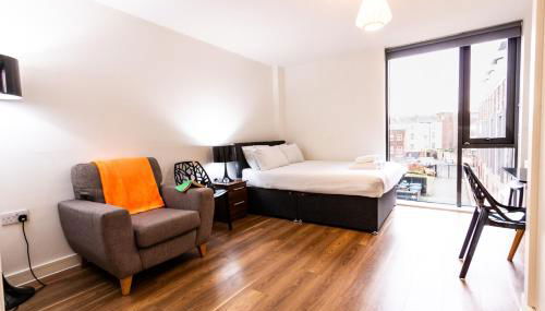 Stunning Centrally Located Studio Apt - Foto 3