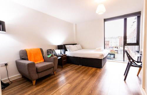 Stunning Centrally Located Studio Apt - Foto 3