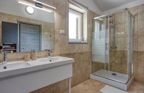 Villa LUMARE AQUA - Pool, Jacuzzi & Garden - Foto 39