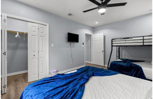 Inviting 4br/2.5ba Downtown Home With Ample Space! - Foto 40