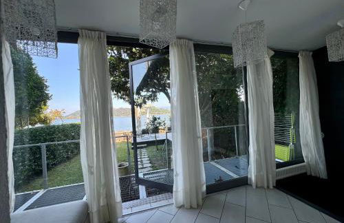 Rest and Relax Arona - On the lake - Foto 8