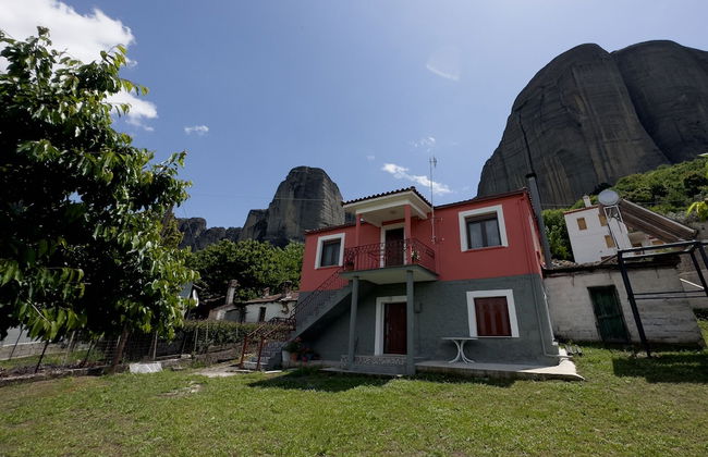 Fani's House Under Meteora - Photo 12