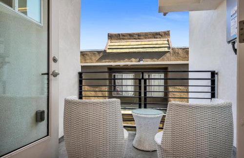Chic Modern Loft in Hollywood 1 Bedroom with Balcony & Free Secure Parking - Foto 9
