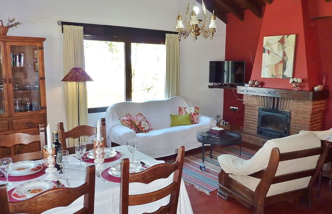 Leisure Meets Tranquility in Beautiful Villa Near Forest - Foto 4