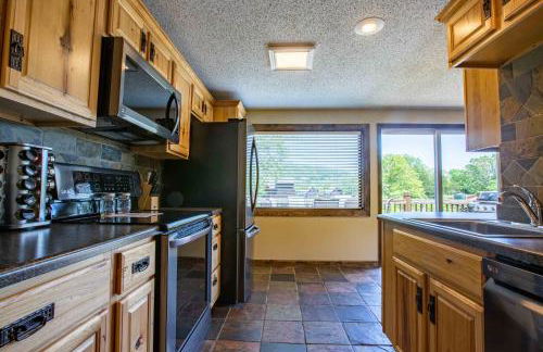 Chalets Resort LAKEFRONT Cottage Free Amenities Amazing views Kayaks 2 Pools - Foto 65