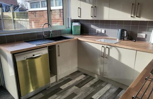 The Barbers - Photo 12