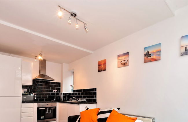 The Calls Apartments - Photo 2