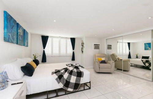 ~Villa Victoria Luxury! (Pool)~1 mile from beach - Foto 39