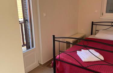 Tami House - Photo 20