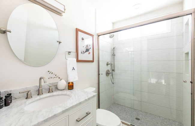 Indigo By Avantstay Sleek & Charming Home 2 Blks From Bay w/ Hot Tub! - Foto 21