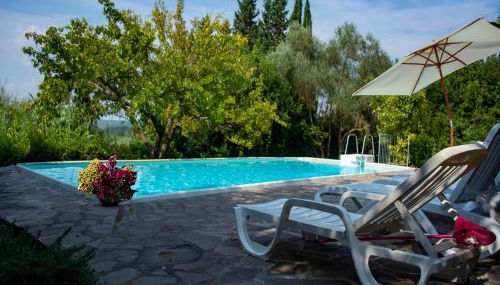 Apartment With Large Garden and Pool on the Hills of Pisa - Foto 2