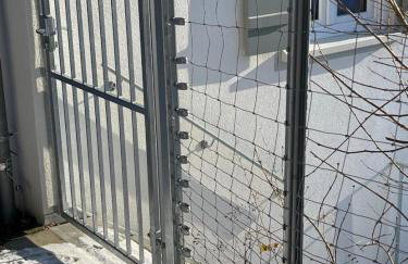 Freistehendes Ferienhaus mit Kamin, Sauna, atemberaubenden Blick ins Tal, mehrere Terrassen, 1500qm Grundstück 1,6m hoch eingezäunt - Foto 10