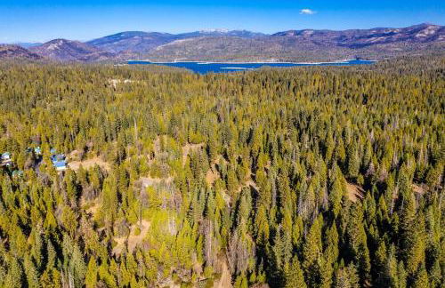 Sierra Pines Villa Deck Jetted Tub Game Rm - Photo 56