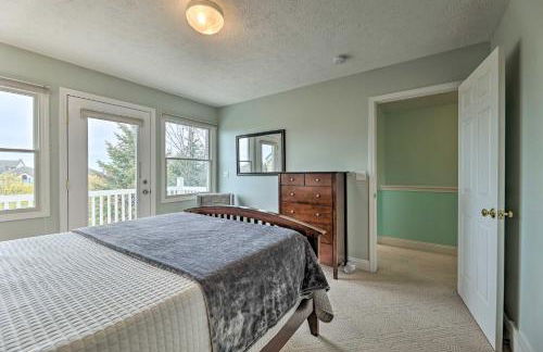 Bright Manistee Condo with Beach and Pool Access! - Foto 14