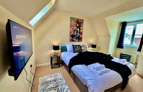 6 Bedroom House - DISC0UNTS - Parking, Contractors, Group, Family - Foto 6