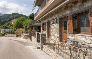 Liontos Rooms - Photo 2