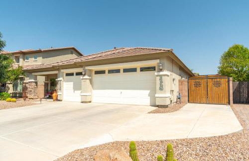 Oasis Villa With Pool, Putting Green & Pool Table - Photo 46