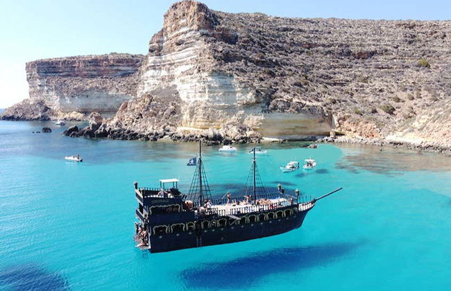 Passeio de barco pirata por Lampedusa - Foto 5