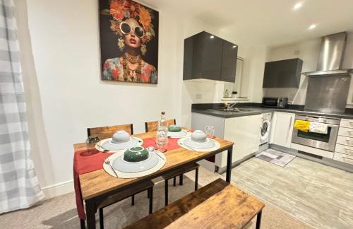 Havilah House- Stunning 2-Bed Apartment by the Beach and Swansea Marina - Foto 8