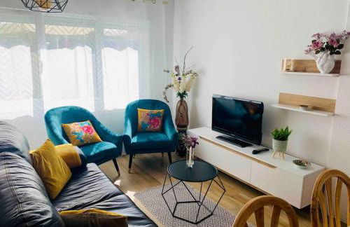 Acogedora casa recién reformada con jardín y wifi - Foto 5