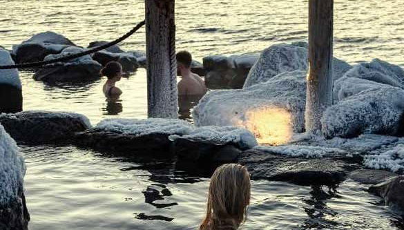 Les thermes en plein air d'Hvammsvík
