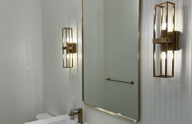 Beautiful Updated Stilted Home Makes For A Super Getaway. 3 Bedroom Home by RedAwning - Foto 26