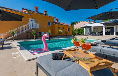 Villa Noa's Pool House, a modern and luxurious villa near the sea - Foto 29