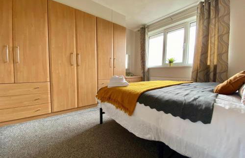 Spacious Town Centre Apartment - Foto 17